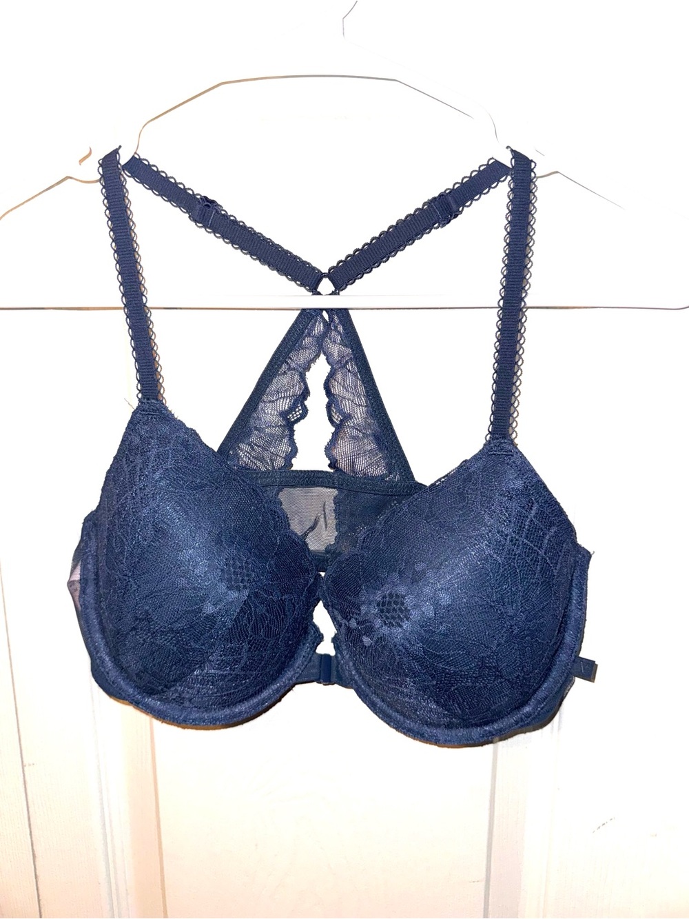 Medium periwinkle blue Lace Push-Up Bra with Racerback Detail